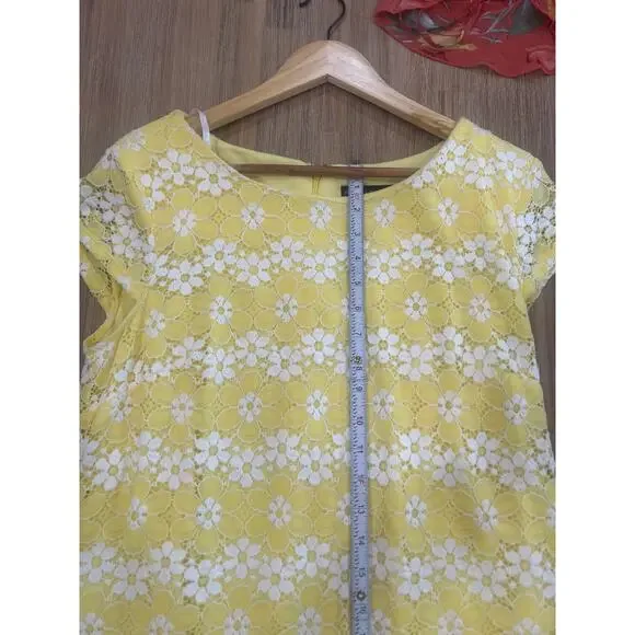 Y2K Yellow with Lace Overlay Dress - Size Medium - Picture 5 of 9